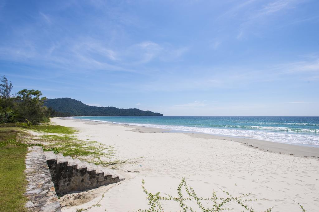 Sabah Beach Villas & Suites Kota Kinabalu Zewnętrze zdjęcie