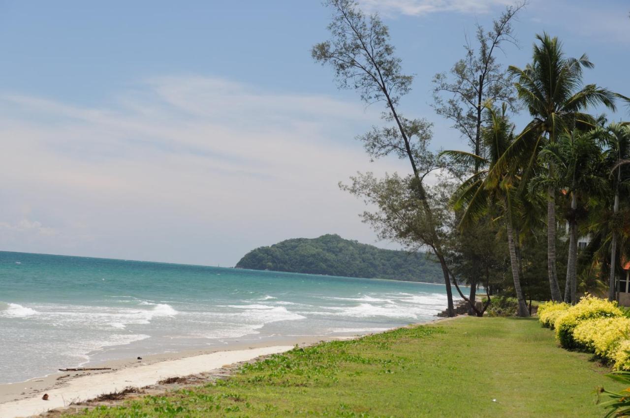 Sabah Beach Villas & Suites Kota Kinabalu Zewnętrze zdjęcie