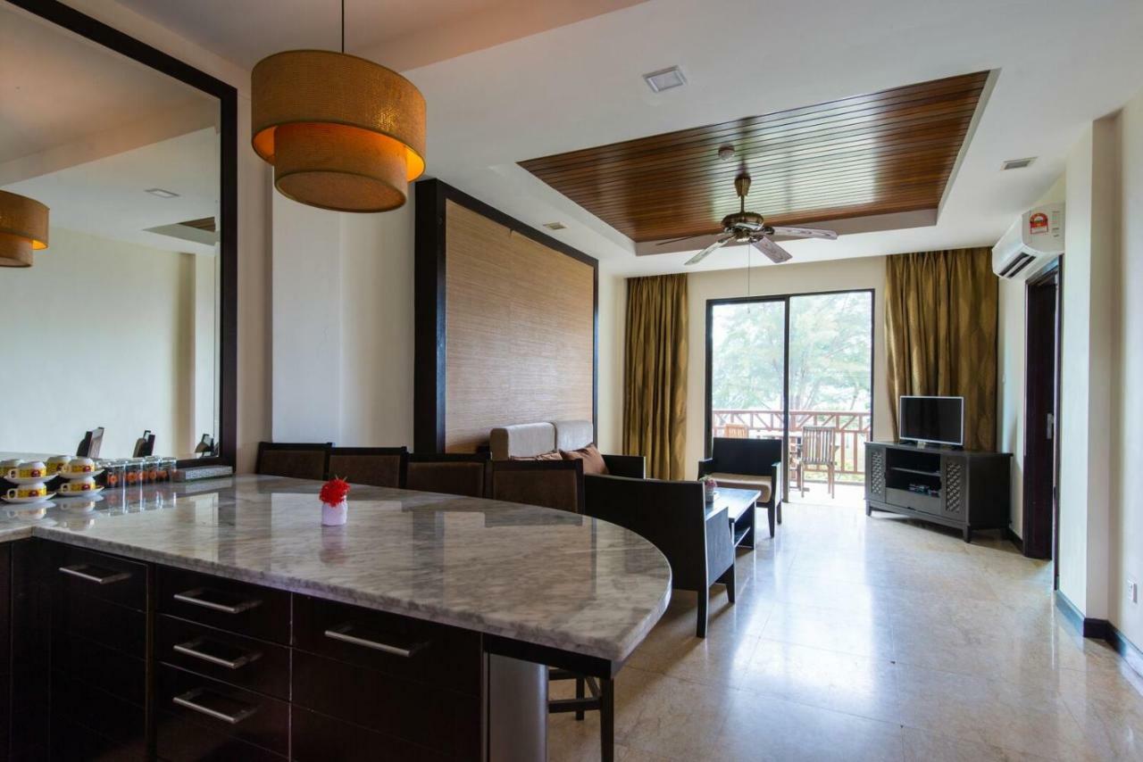 Sabah Beach Villas & Suites Kota Kinabalu Zewnętrze zdjęcie
